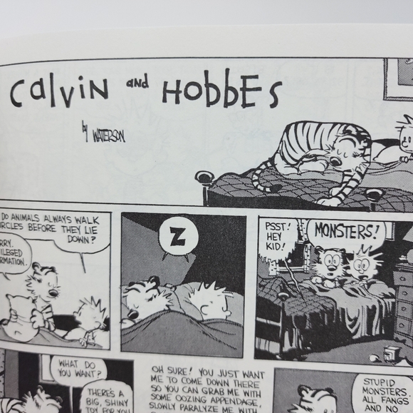 Calvin And Hobbs Paperback Comic Book - Picture 5 of 8